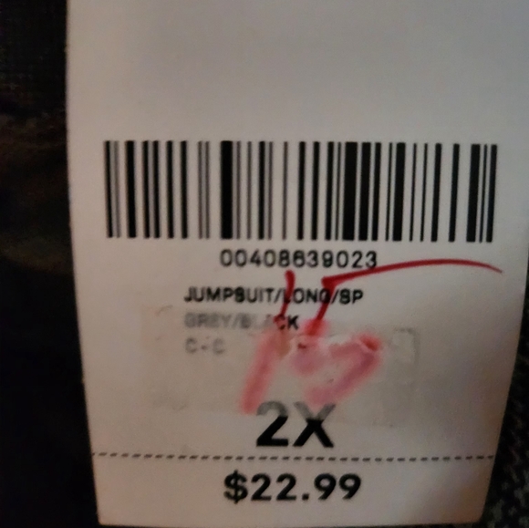 Brand-new plaid jumpsuit culotte style - Picture 5 of 7